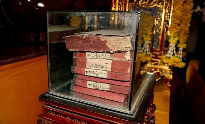 CHÙA CẦN LINH - ĐIỂM TỰA TÂM LINH GIỮA LÒNG THÀNH PHỐ