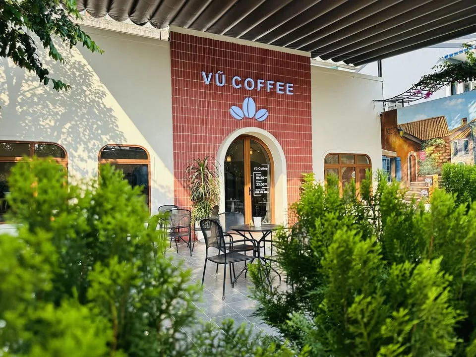 Top 5 quán cà phê Cửa Lò đáng ghé nhất: Chill từ sáng tới khuya
