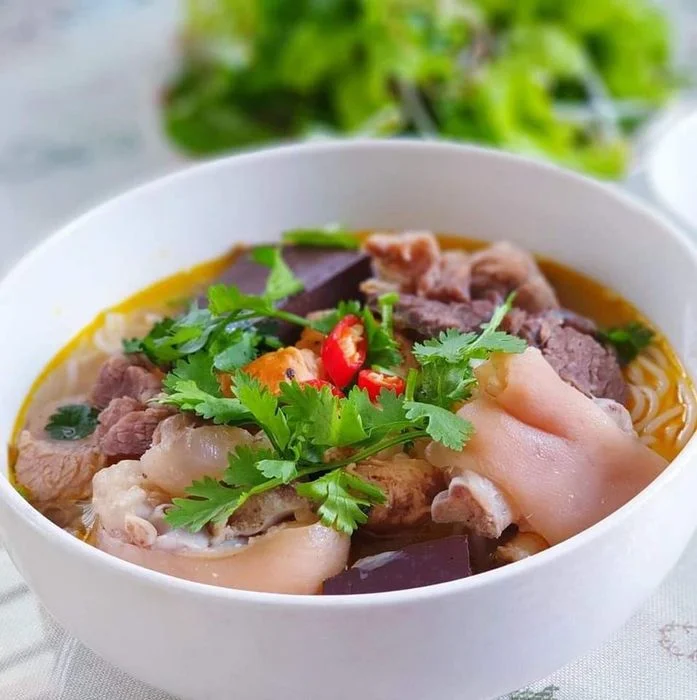 Top 5 Quán Bún Bò Ngon Ở Vinh Nhất Định Phải Thử