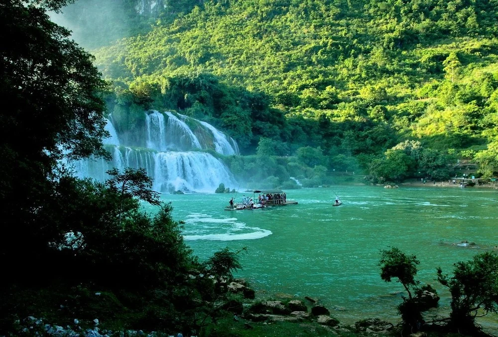 Top 6 Điểm Du Lịch Miền Tây Xứ Nghệ - Thiên Nhiên Hùng Vĩ Và Văn Hóa Đậm Đà