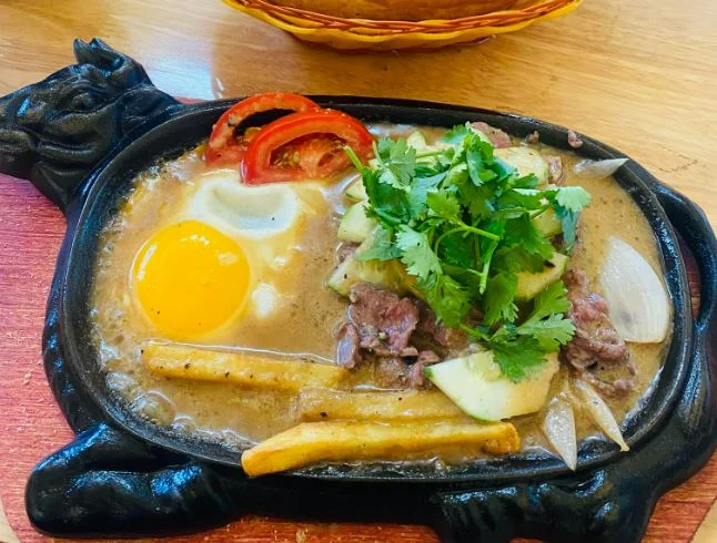 Top 8 Quán Bò Né Ngon Ở Vinh – Dắt Bụng Đói Ghé Là No Căng!