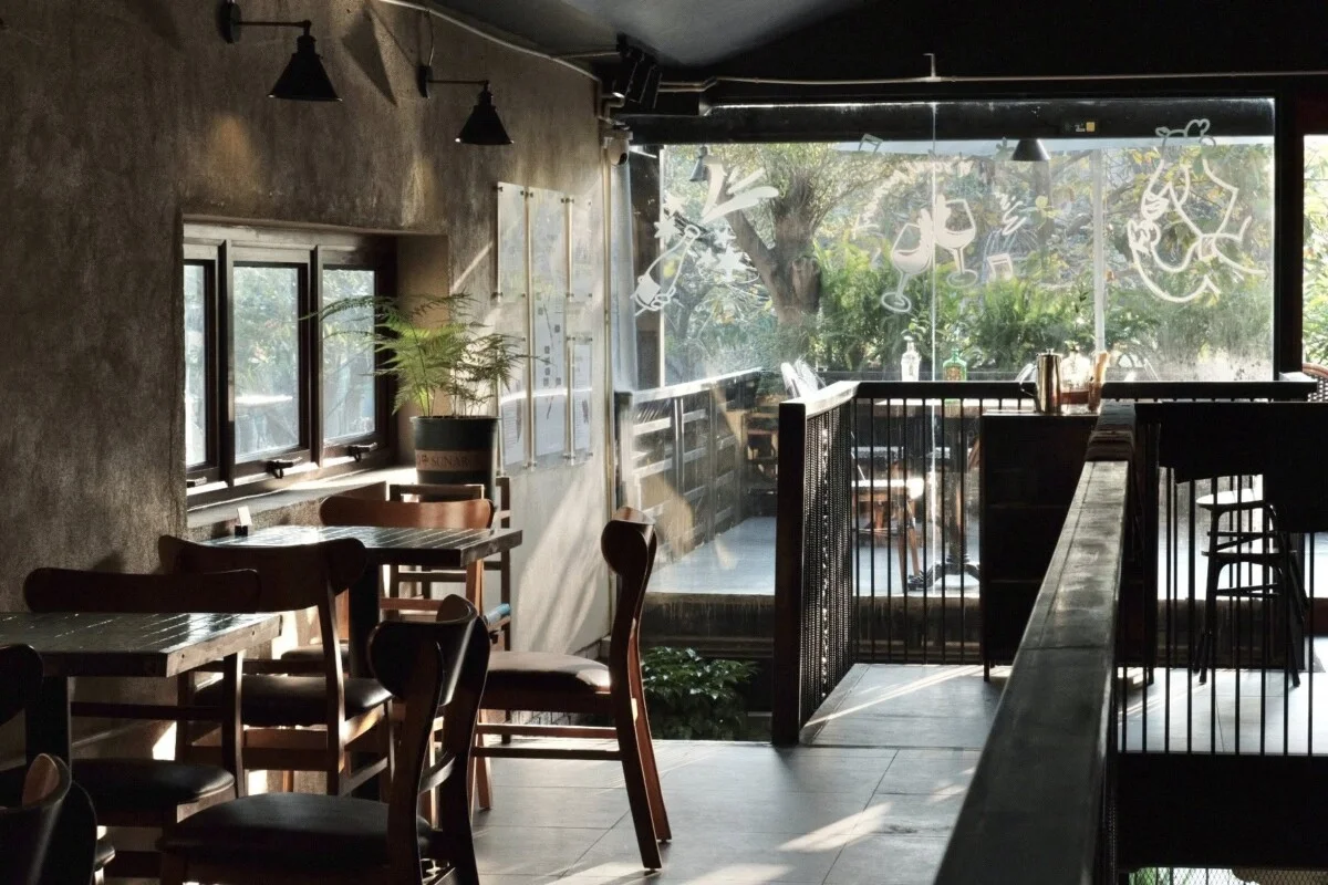 Top 5 Quán Cà Phê Đẹp Ở Vinh Mới Mở Có Không Gian Check In Đẹp Nhất 2026